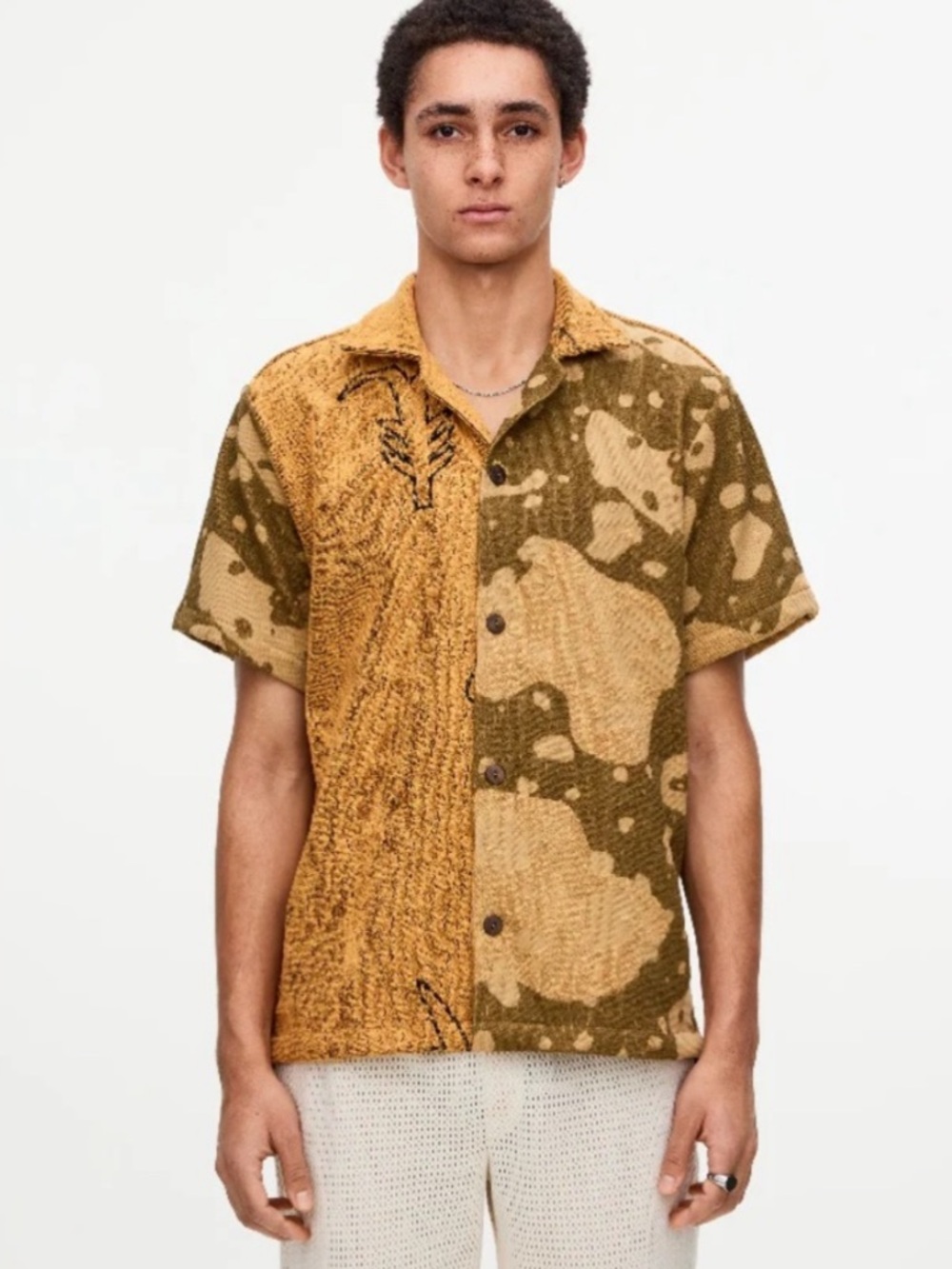 OAS Short-Sleeve Two-Tone Button Shirt in Mustard and Olive